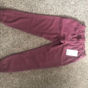 On the fly lululemon joggers size 6